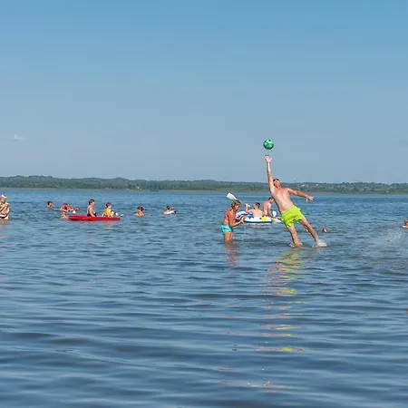 Bungis Ferien Direkt Am Grimnitzsee, Karree 11 Ferienhaus